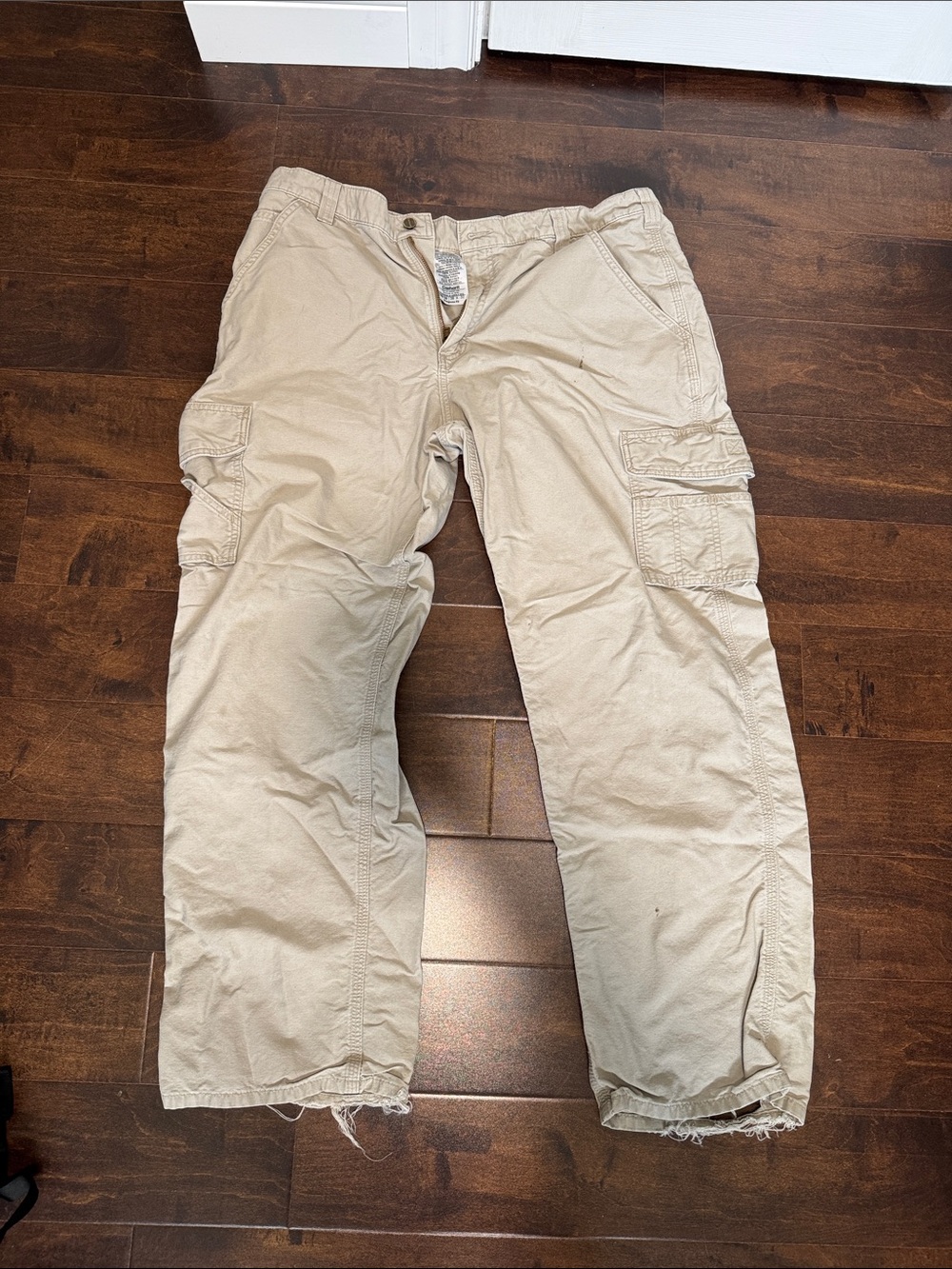 Carhartt Tan Cargo Pants with Multi-Pocket Utility